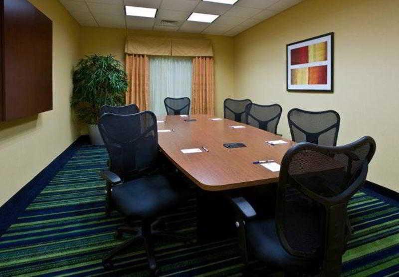 Fairfield Inn & Suites Wilmington Wrightsville Beach Konforlar fotoğraf